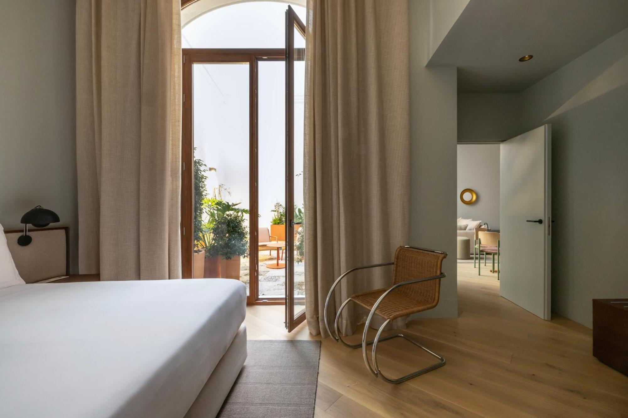 Mercer Residences Sevilla Exteriör bild