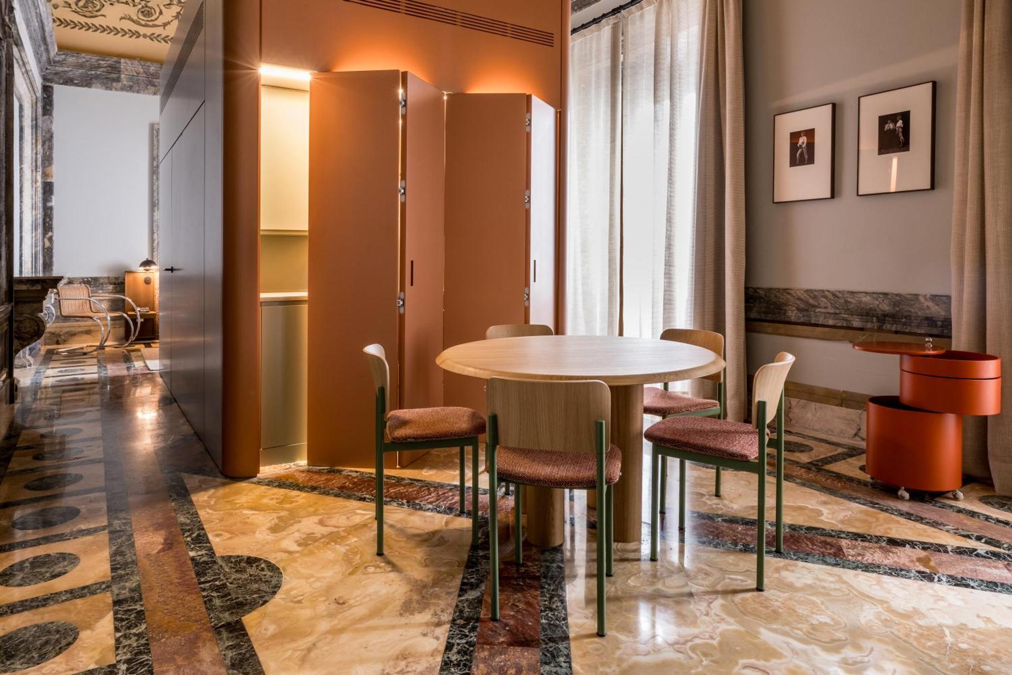 Mercer Residences Sevilla Exteriör bild